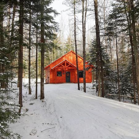 Robert Frost Mountain Cabins มิดเดิลแบรี ภายนอก รูปภาพ