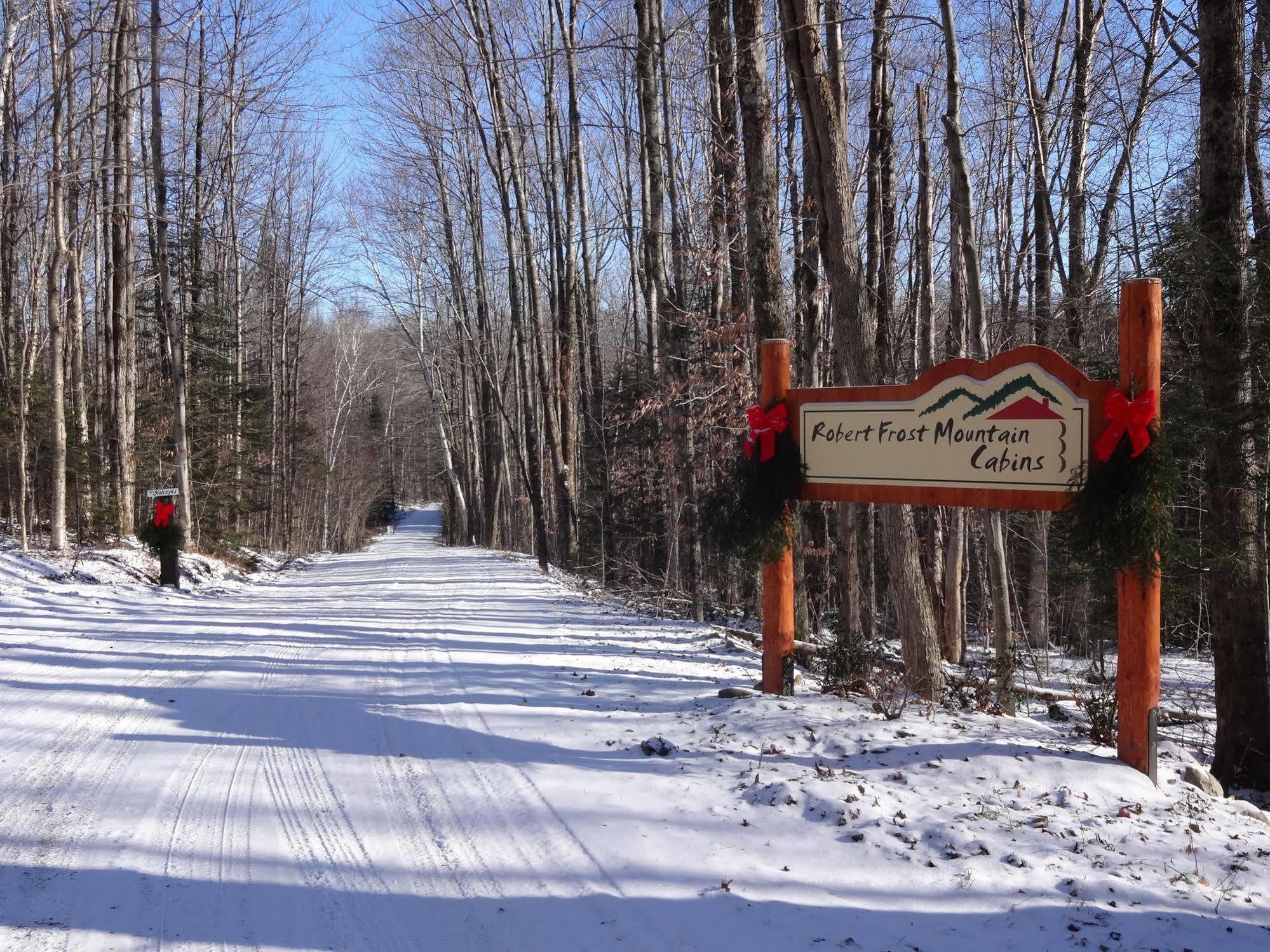 Robert Frost Mountain Cabins มิดเดิลแบรี ภายนอก รูปภาพ
